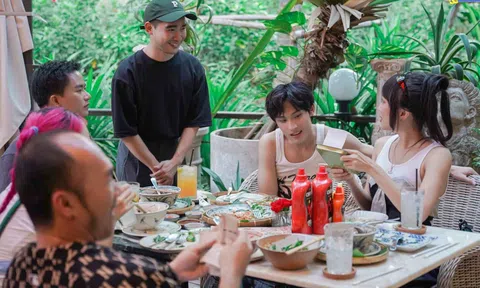 Diệu Nhi, Tiến Luật ăn món Việt tại Thái với giá cắt cổ, cả nhóm "xanh mặt" khi hóa đơn 4 triệu