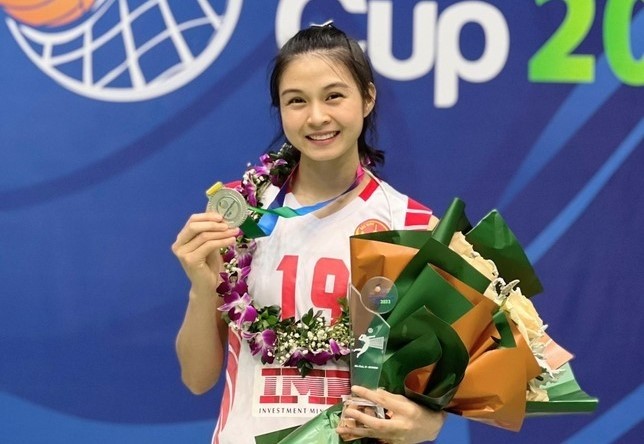 bup-be-bong-chuyen-chu-thi-ngoc-hoa-nang-tho-khong-can-ruou-fan-cung-tu-khac-say-247183-1677523400.jpg